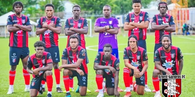 Arnett Gardens - 5 lần vô địch giải quốc nội và là đội Jamaica đầu tiên đăng quang CFU Club Shield khu vực Caribbean