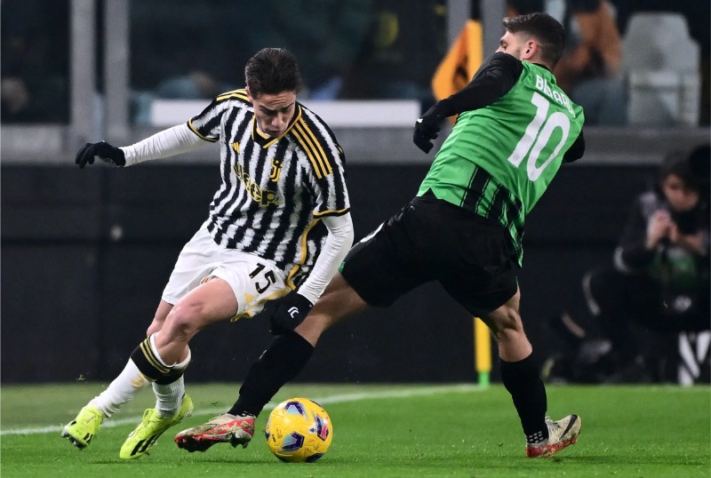Sassuolo gặp khó khi tiếp đón Juventus